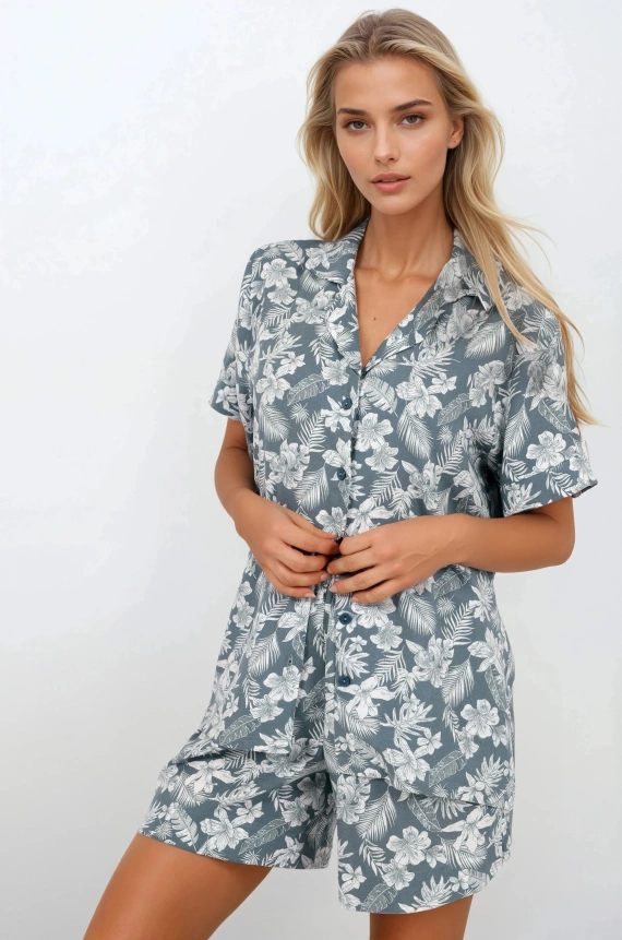 Stylish Embrace Piżama Damska – Letni Komplet z Krótkim Rękawem Momenti Per Me green