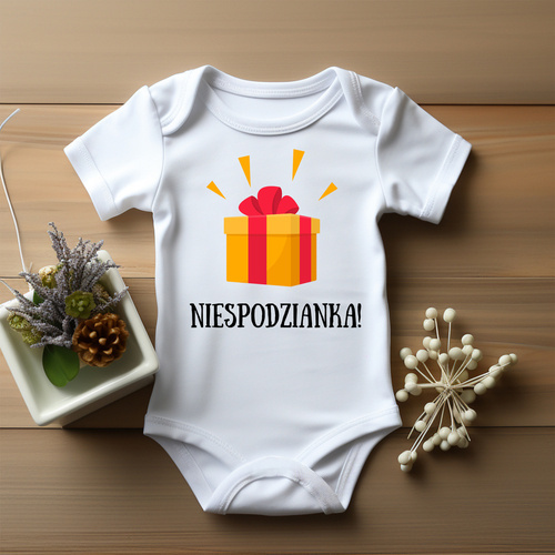 "Uwaga dziecko w drodze" Moocha Body krótki rękaw biały