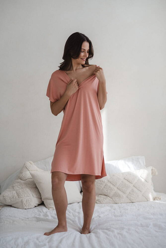 Moon bambusowa koszula nocna ciążowa i do karmienia Milk&Love herbaciana róża