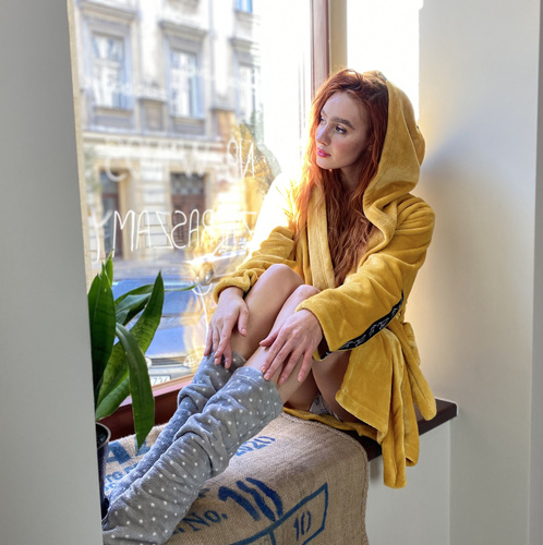 626 Abigail Krótki Szlafrok damski Forex - miodowy