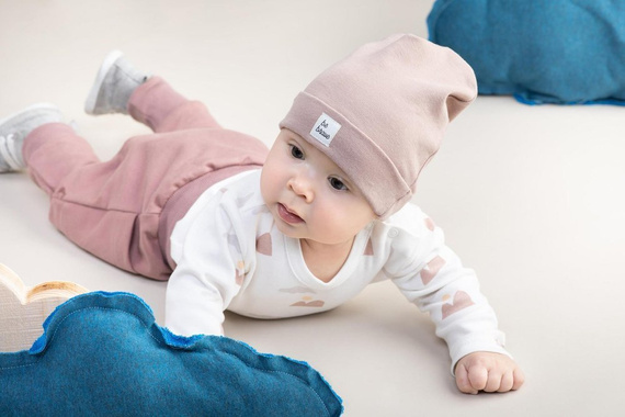 "Dreamer" Pinokio Pumpy dla chłopca- ciemny beż