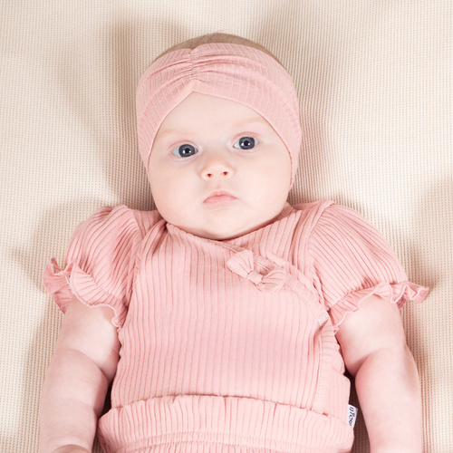 213065 Nelly Nicol Opaska