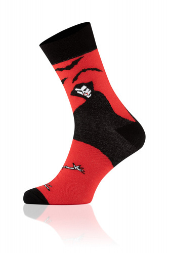 S146D Dracula Italian Fashion Skarpety długie - czarny/czerwony/biały