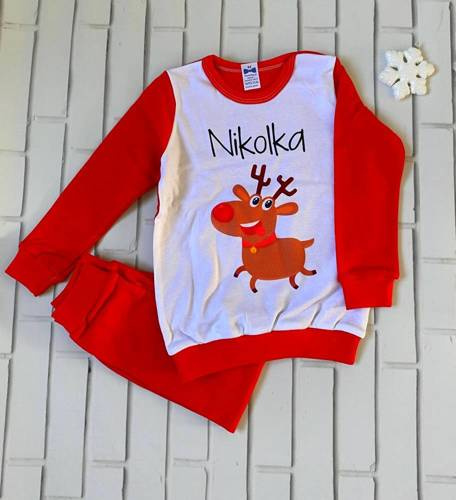 Renifer Moocha Piżamka świąteczna dla dzieci z imieniem NIKOLKA czerwony