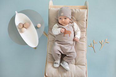 Wooden Pony Pinokio Ogrodniczki z nadrukiem - beż