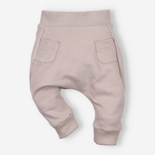 ABN-4517/BEZ Spodnie dresowe kieszonka z bawełny organicznej Nini beżowy