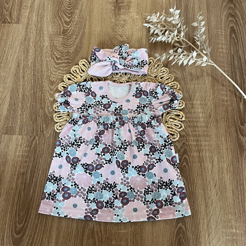 SK11132 Kwiaty Mamatti Sukienka z krótkim rękawem