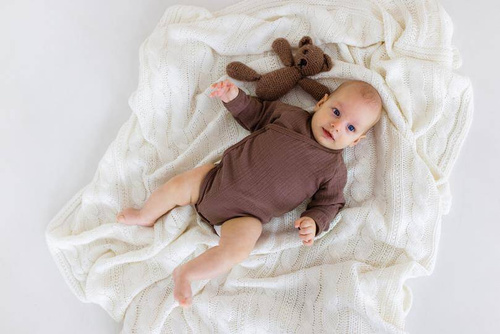 03252C "Bamboo Muslin Choco" Body dzidziuś rozpinane muślinowe Makoma 
