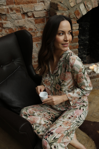 86632 Ines piżama damska rozpinana Mewa kwiaty