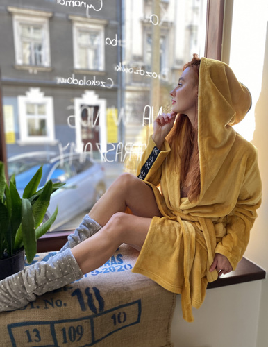 626 Abigail Krótki Szlafrok damski Forex - miodowy