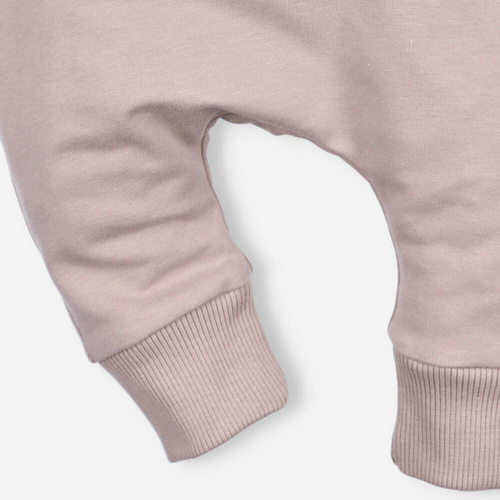 ABN-4518/BEZ Spodnie dresowe z bawełny organicznej Nini beżowy