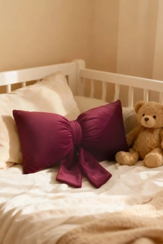 Poduszka świąteczna Kokarda Spod Igły i Nitki – bordowa poduszka z weluru velvet, certyfikat Oeko-Tex