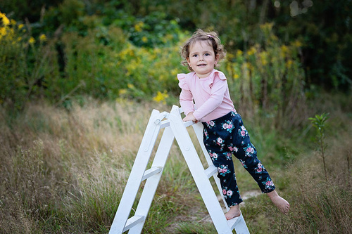 "Rose Bonica" Body z długim rękawem Makoma pudrowy róż