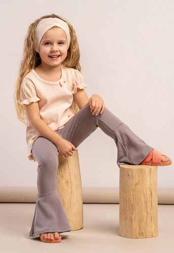 192203 Sara Nicol Legginsy dzwony