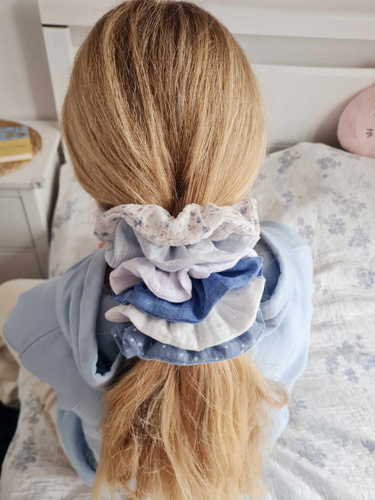 GL Scrunchie lniana gumka do włosów Marija - niebieski