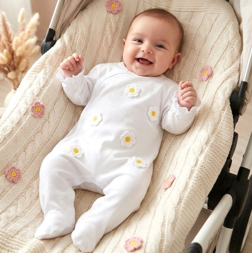 NINI LITTLE FLOWERS pajac niemowlęcy 100% bawełna organiczna z haftem ABN-5758/BIA