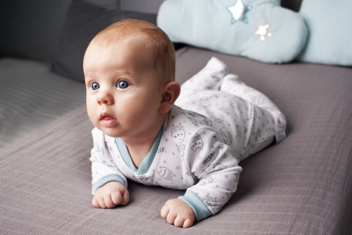 Pajac niemowlęcy Makoma "SWEET DREAMS"