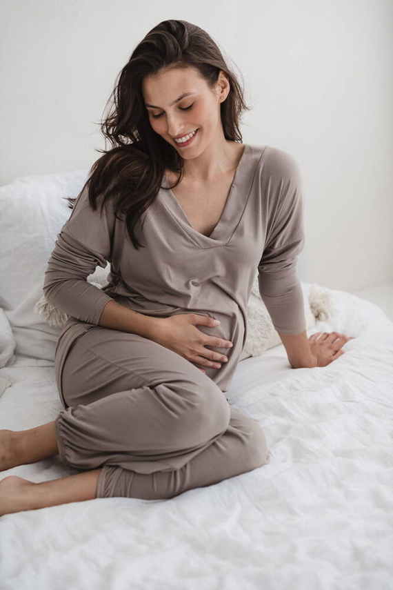 Moon bambusowa bluzka od piżamy ciążowej do karmienia długi rękaw Milk&Love beżowy