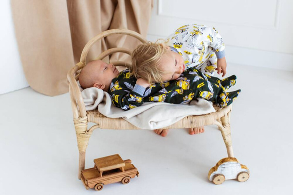 02250T2 "Taxi 2" Pajacyk niemowlęcy dresowy Makoma zielony