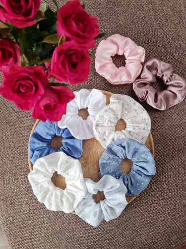 GM Scrunchie muślinowa gumka do włosów Marija - kwiatki