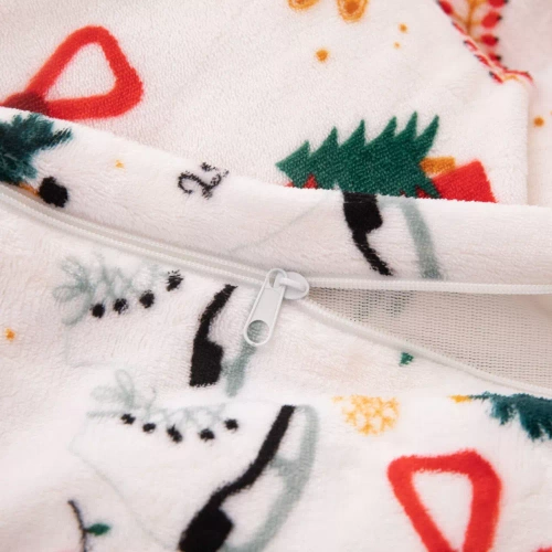 Merry Cozy Pościel świąteczna biały miś Spod Igły i Nitki– mikrofibra pluszowa 210 g/m²