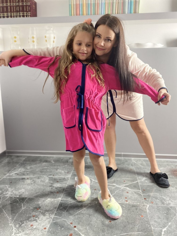 374 / 375 Desiree Szlafrok dziecięcy - malina