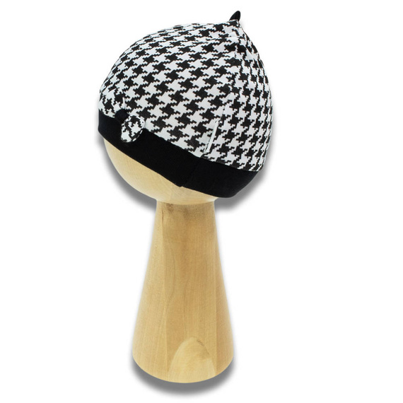 198054 Viki Nicol Czapeczka niemowlęca