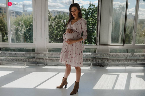 Two Ways MIDI Milk&Love Sukienka ciążowa i do karmienia granatowa w listki