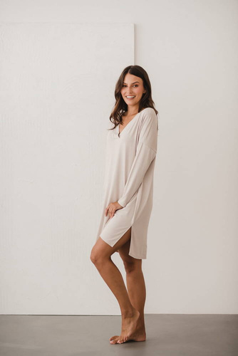 Moon bambusowa koszula nocna ciążowa i do karmienia długi rękaw Milk&Love jasny beż