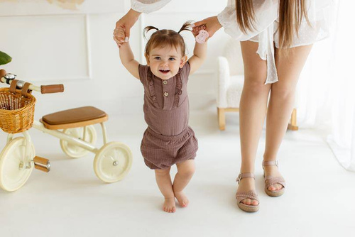 03252GKRC "Bamboo Muslin Girl Choco" Body krótki rękaw muślinowe Makoma