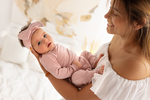 "Natural Harmony" Makoma Opaska niemowlęca pudrowy róż