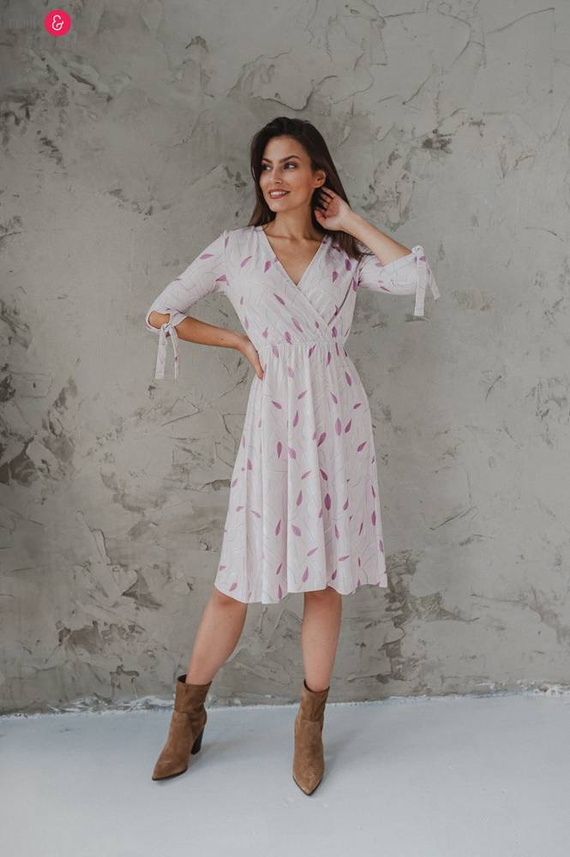 Two Ways MIDI Milk&Love Sukienka ciążowa i do karmienia granatowa w listki