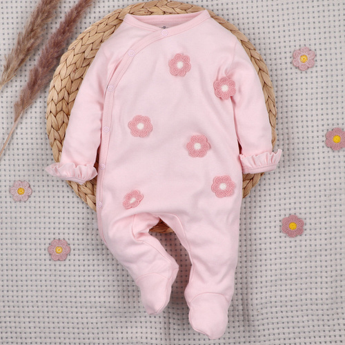 NINI LITTLE FLOWERS pajac jasnoróżowy z haftem, 100% bawełna organiczna ABN-5755/JRO