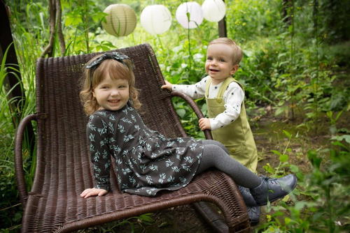  "Stay Green" Sukienka PINOKIO - grafit druk