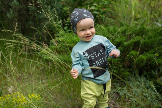 Czapka bawełniana "Stay Green" Pinokio - grafit druk