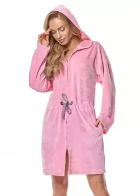 9118 Szlafrok Zapinany Na Zamek  L&L- różowy