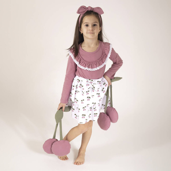 Opaska 204063 Emily Nicol